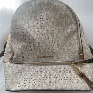 Micheal kors backpack